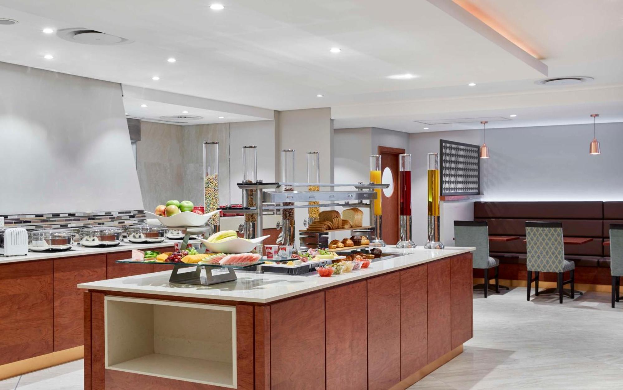 Hilton Garden Inn Umhlanga Arch Durban Esterno foto